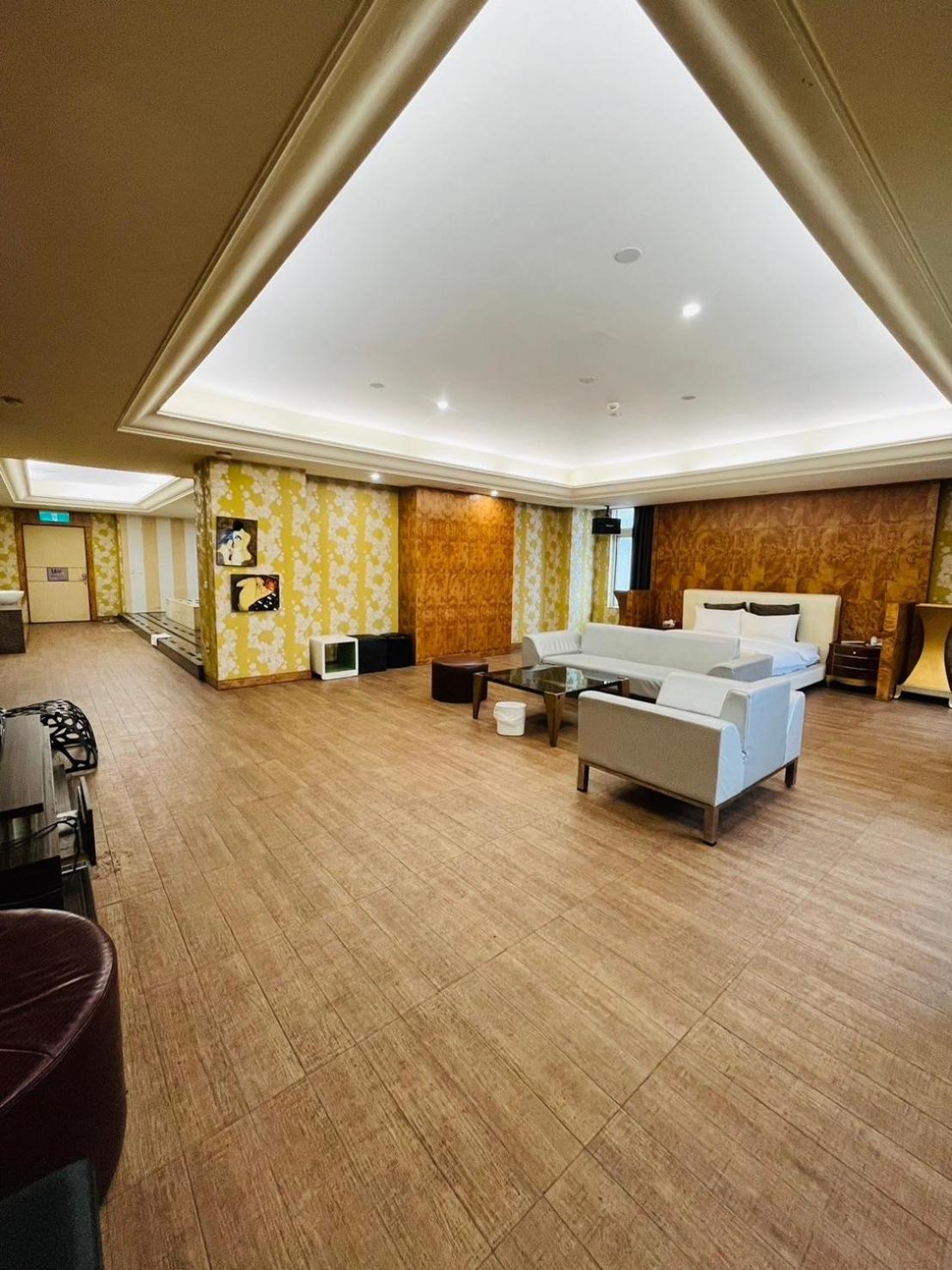 วอล์คเกอร์โมเทล Motel ไทเป ภายนอก รูปภาพ