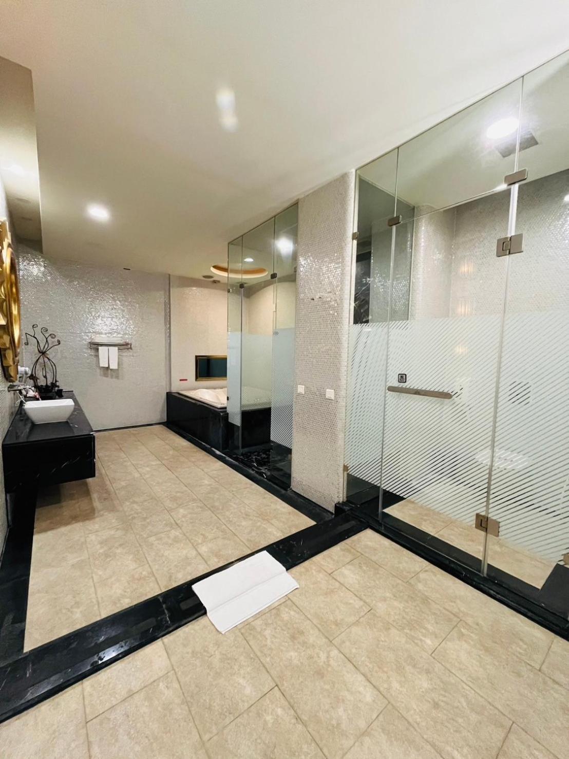 วอล์คเกอร์โมเทล Motel ไทเป ภายนอก รูปภาพ