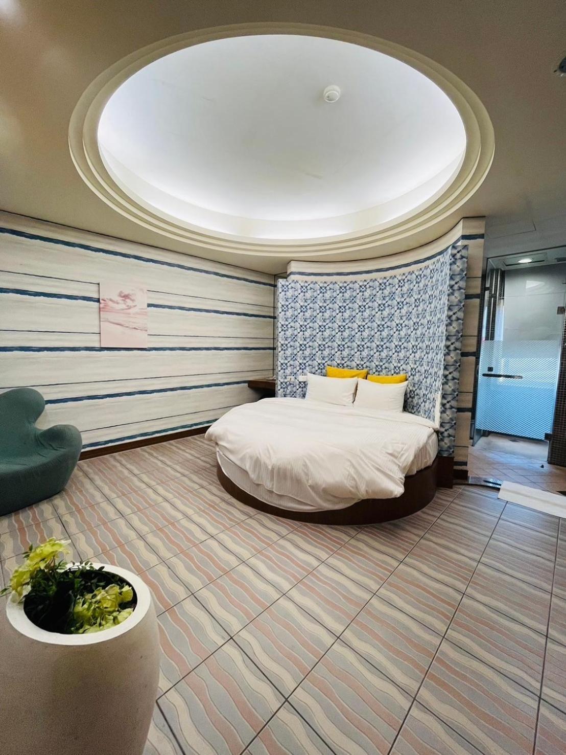 วอล์คเกอร์โมเทล Motel ไทเป ภายนอก รูปภาพ