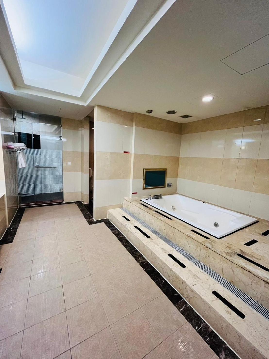 วอล์คเกอร์โมเทล Motel ไทเป ภายนอก รูปภาพ